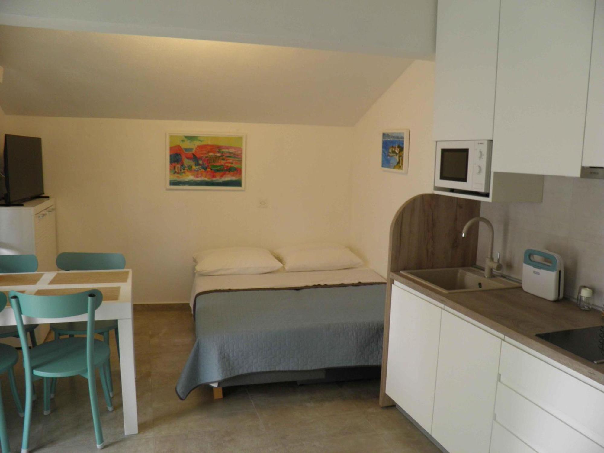 Apartments Marcic Bol Luaran gambar