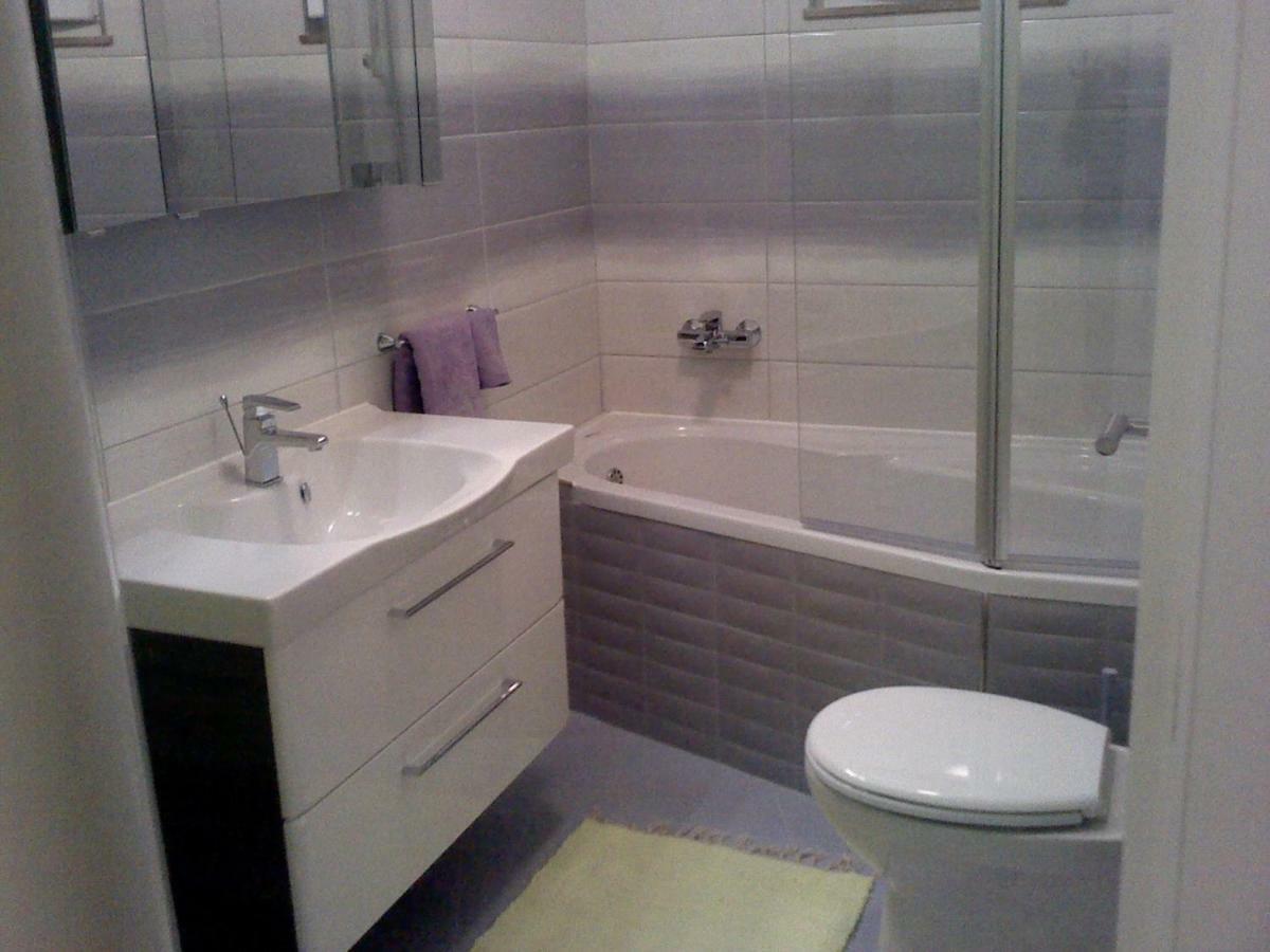 Apartments Marcic Bol Luaran gambar