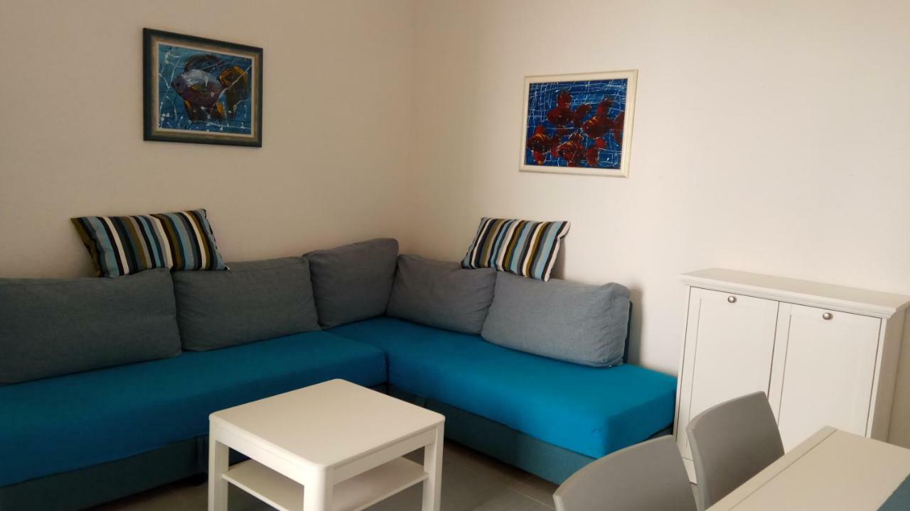 Apartments Marcic Bol Luaran gambar